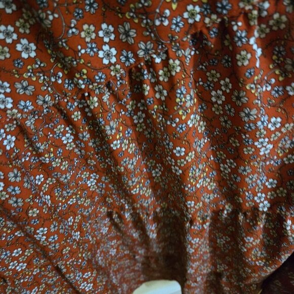 Max Studio Brick Red Ditzy Floral Smocked Crepe Tiered Maxi Dress Size S - Picture 6 of 8